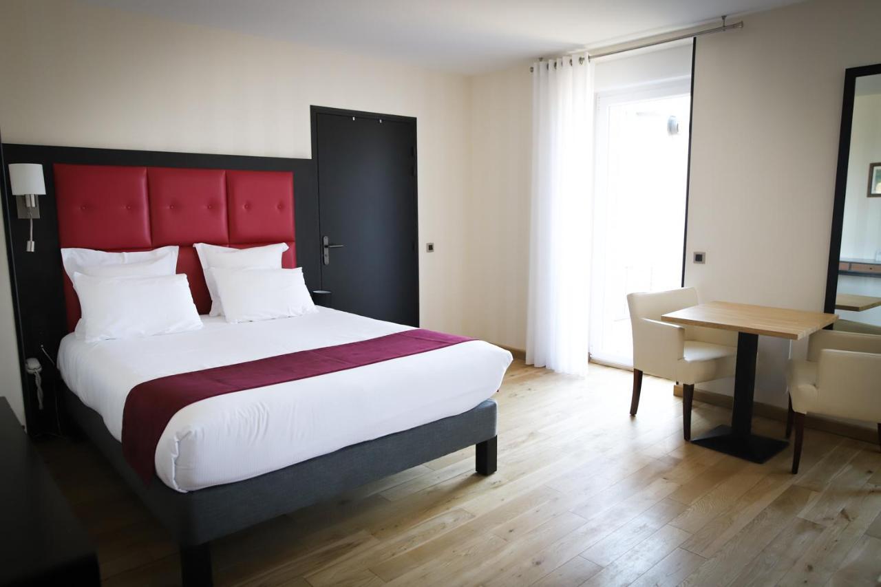 Logis Hotel Saint Guirec Et De La Plage Perros-Guirec Exterior foto